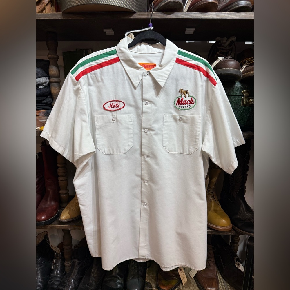 Vintage 1960s Workwear Corporation Mack Trucks Striped White Short Sleeve Shirt
